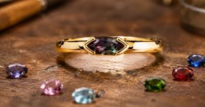 Mothers Rings June Birthstone Alexandrite Guide | Custom Family Rings