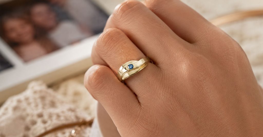 Mothers Rings March Birthstone Aquamarine | Custom Family Ring Guide